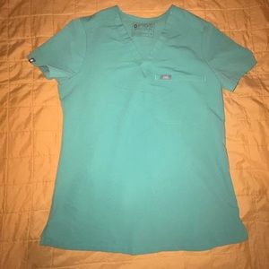 FIGS Women’s Catarina Scrub Top, XS Petite in Surgical Green